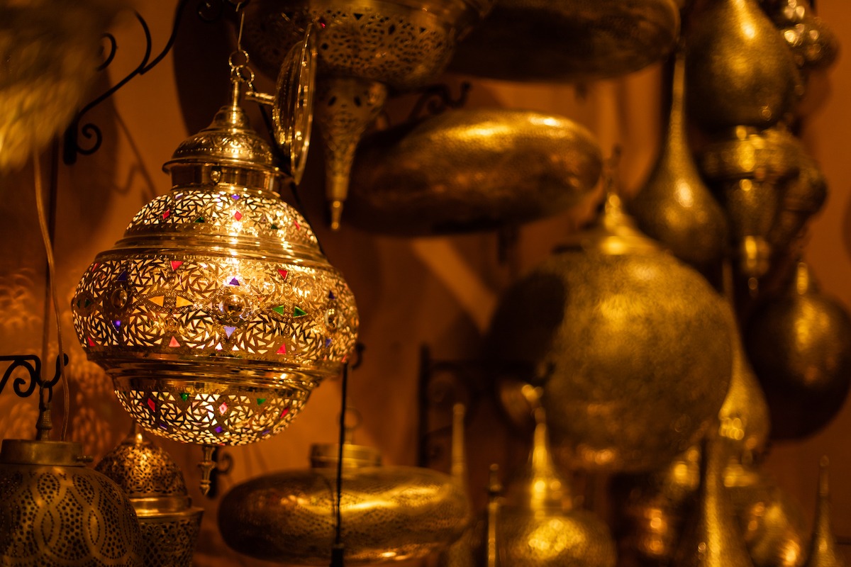 阿联酋阿布扎比的传统摩洛哥灯饰纪念品