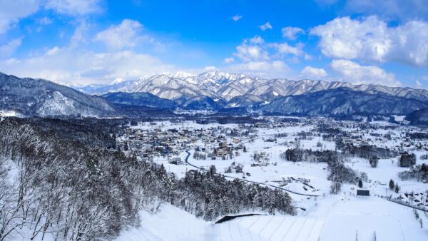 Gerbang ke Winter Paradise: Panduan Komprehensif untuk Lapangan Terbang yang Melayani Nagano