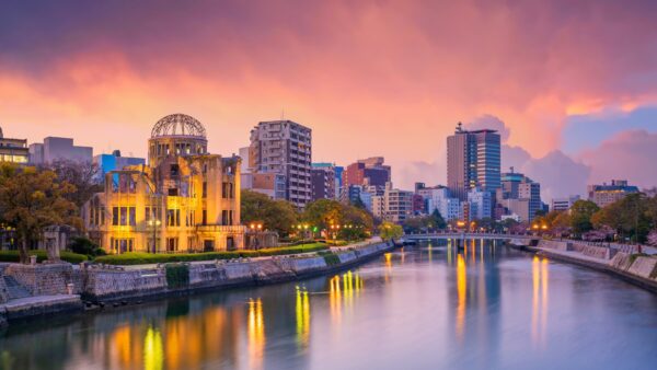 3 Hari dalam Jadual Perjalanan Hiroshima: Perjalanan Melalui Keamanan dan Kenangan